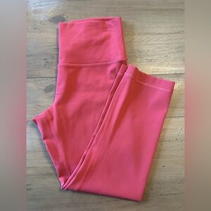 Lululemon Wunder Under Crop (Hi-Rise) 21"
Vintage Rose Pink, Size 6